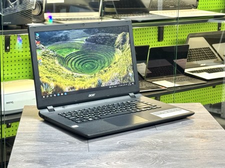 Acer Aspire ES1-522